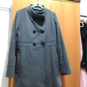 Uniqlo mid-length coat